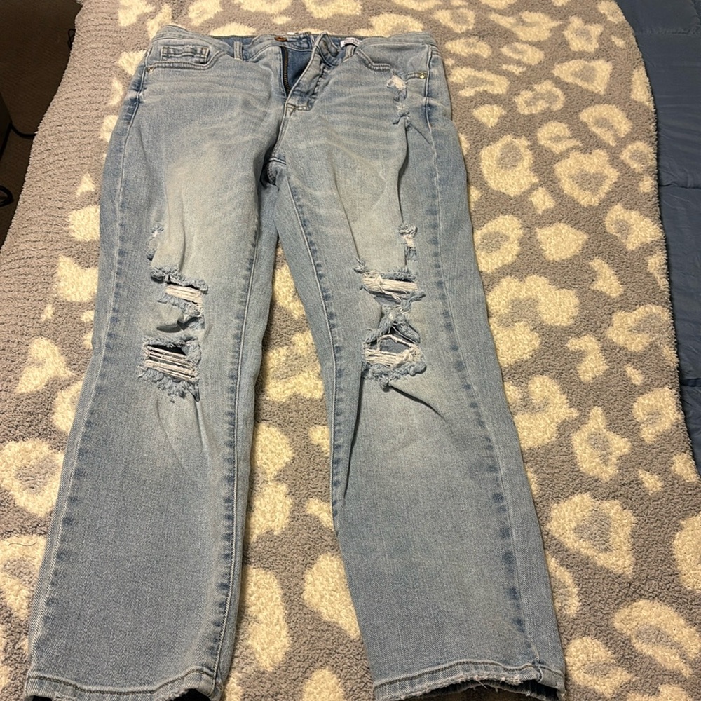 Sofia Vergara relaxed boyfriend size 4
